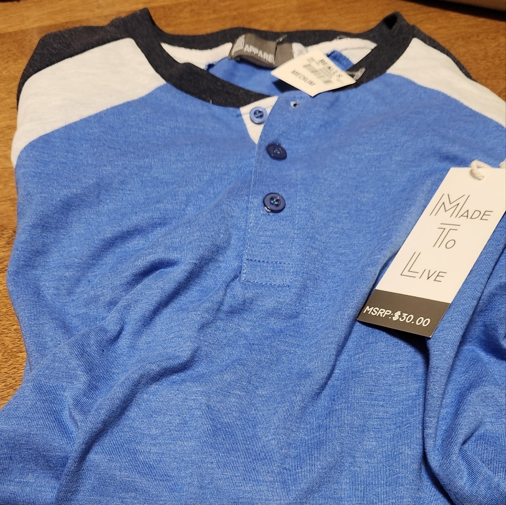 Men's Medium short sleeve shirt